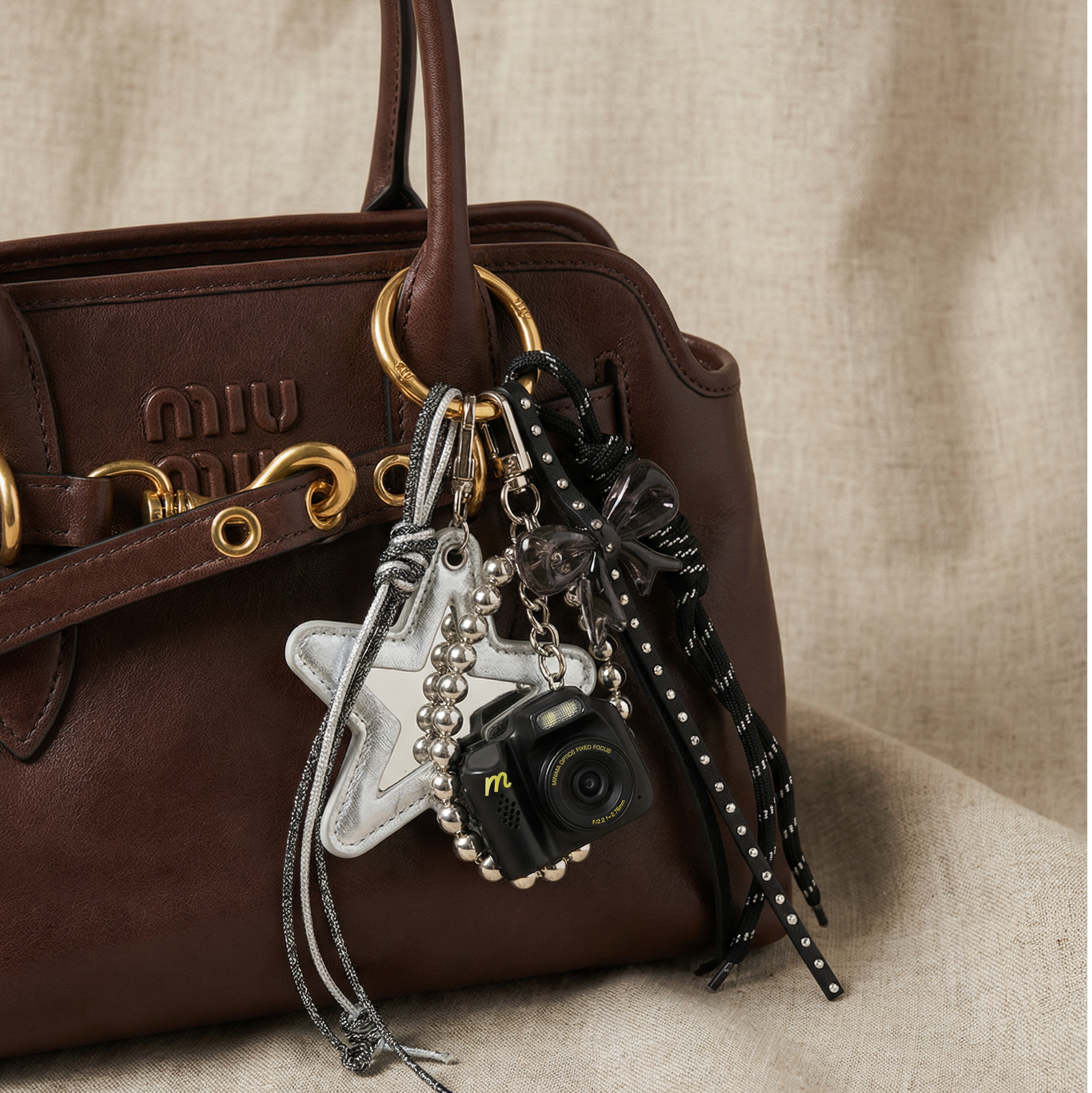 MINIMA™ ULTRA MINI DIGITAL CAMERA | CHARCOAL BLACK